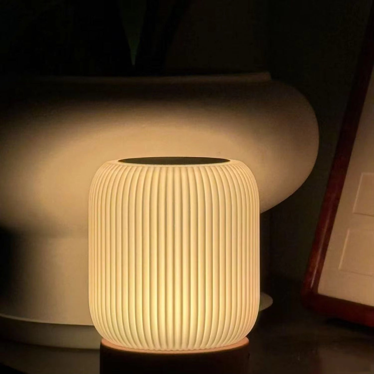 Round LED Night Light – Touch Control, USB Rechargeable 3