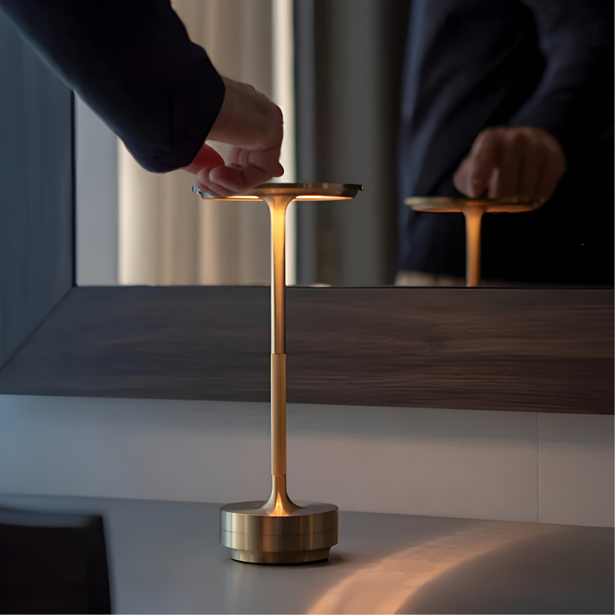 Cordless LED Table Lamp – Rechargeable Metal Touch Dimmer 3